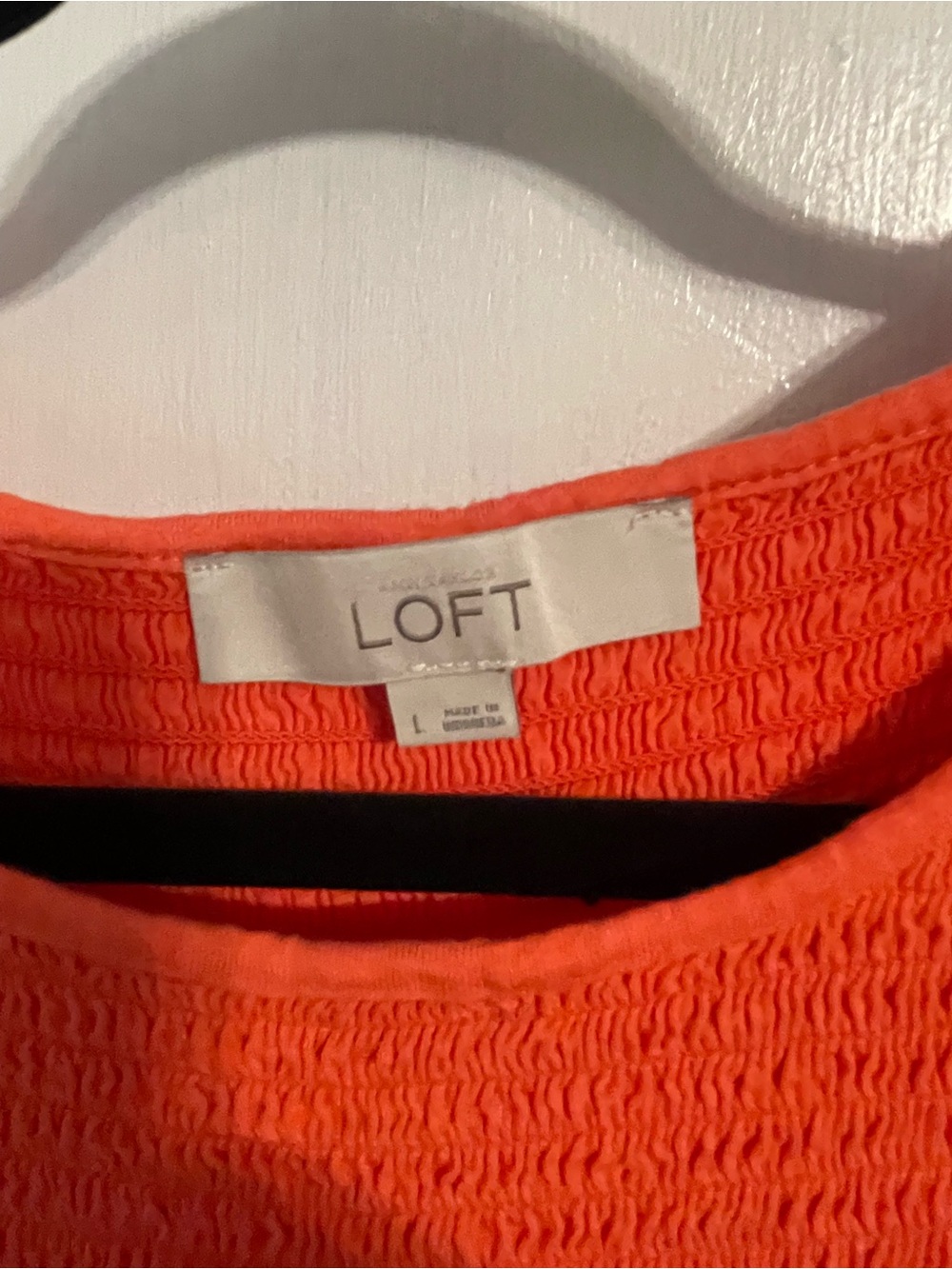 **LAST CHANCE** LOFT Coral Smocked Yoke Flutter Sleeve Camisole - Picture 2 of 2